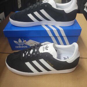 NWT Adidas Unisex Originals Kids Gazelle Black/White/Gold-SZ 6 Big Kid